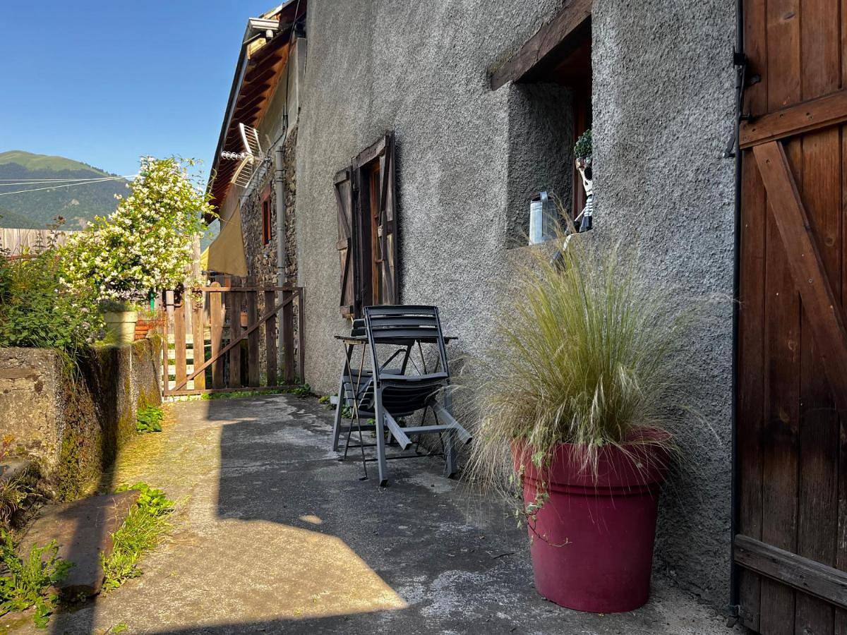 Two-Bedroom House in Luchon-Superbagnères, Montauban-de-Luchon