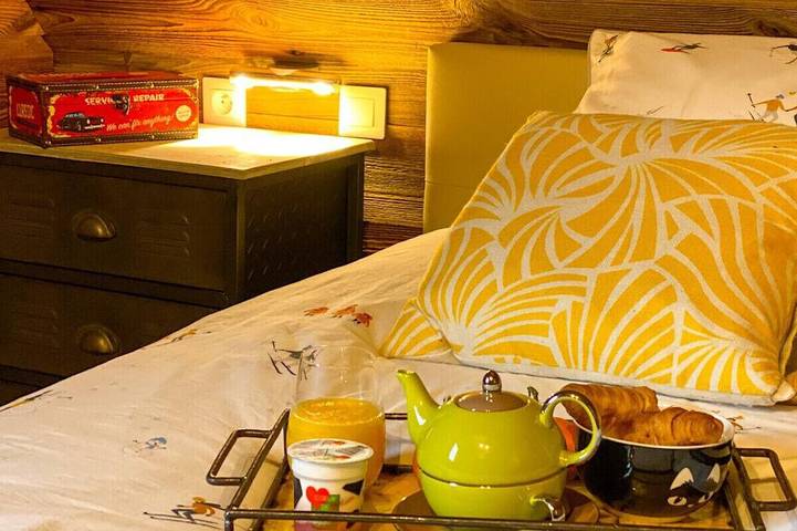 Chalet l’Anorak Super Besse centre 4/10 pers, vue exceptionnelle Lac et Pistes. in Super Besse, Besse-et-Saint-Anastaise