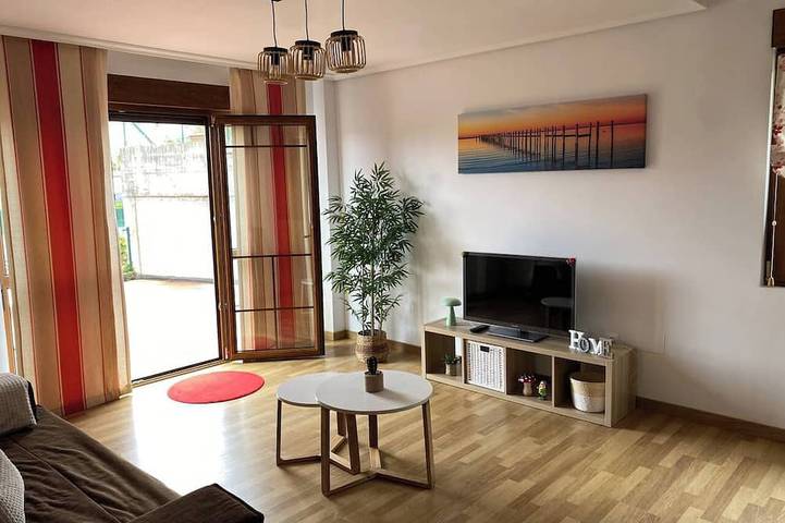 Entire apartment, Apartamento en Cobreces in Cóbreces, Alfoz de Lloredo