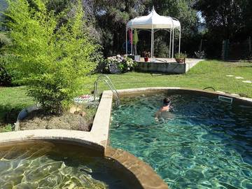 Chambre d’hôte pour 2 personnes, avec piscine et jardin en Corse-du-Sud
