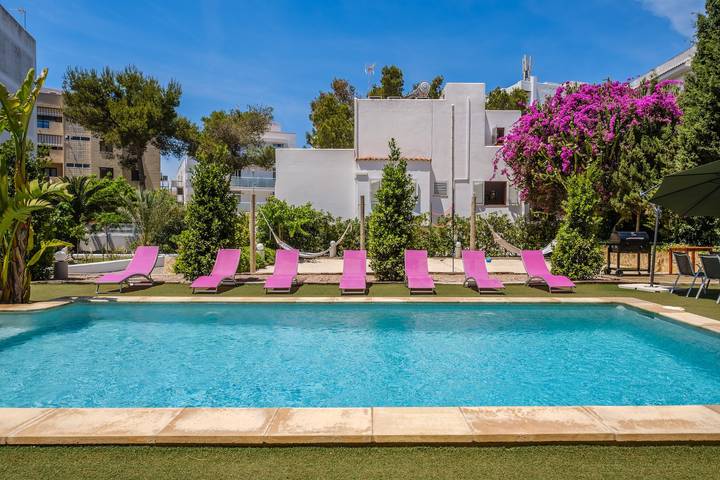 Casa de vacaciones para 7 personas, con Balcón y Jardín en Sant Antoni de Portmany
