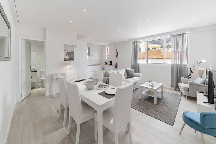 Apartamento de férias para 4 pessoas, com varanda, adaptado a crianças no Funchal