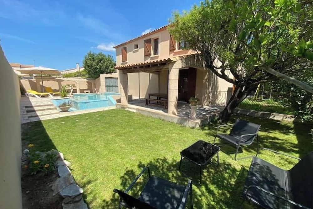 Maison De Vacances pour 6 Personnes dans Poussan, Région de Montpellier