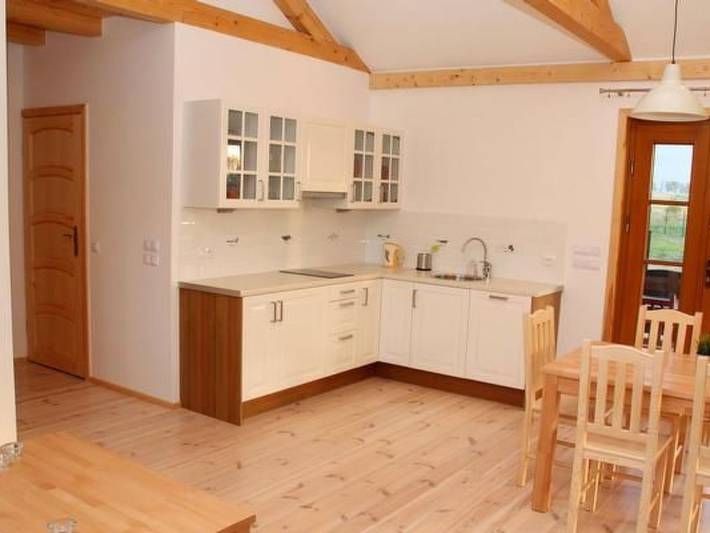 Ferienhaus für 6 Personen, mit Terrasse und Garten sowie Seeblick in Sarbinowo - 4