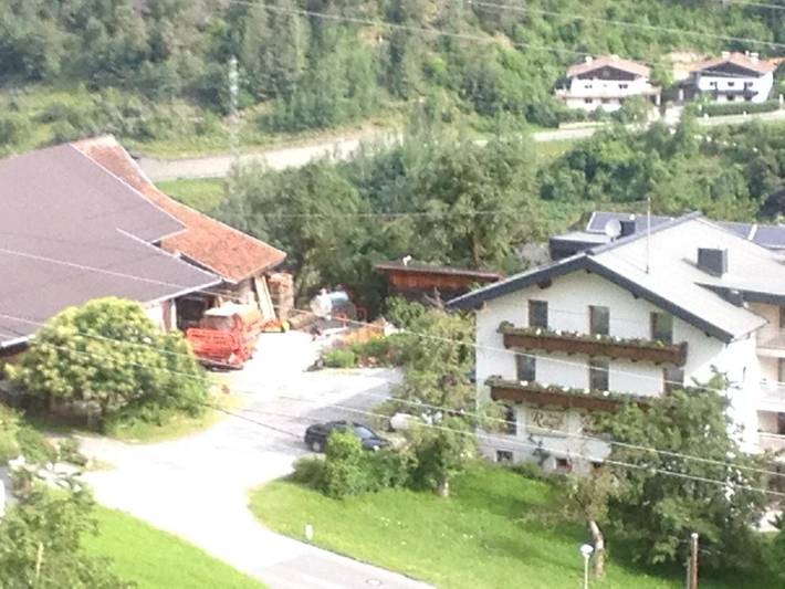 Ferienwohnung für 4 Personen, mit Terrasse und Garten sowie Ausblick in Landeck - 3