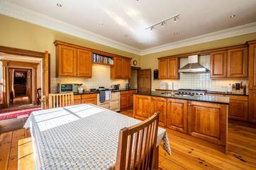 Villa for 14 People in Highlands, Scotland, Photo 3