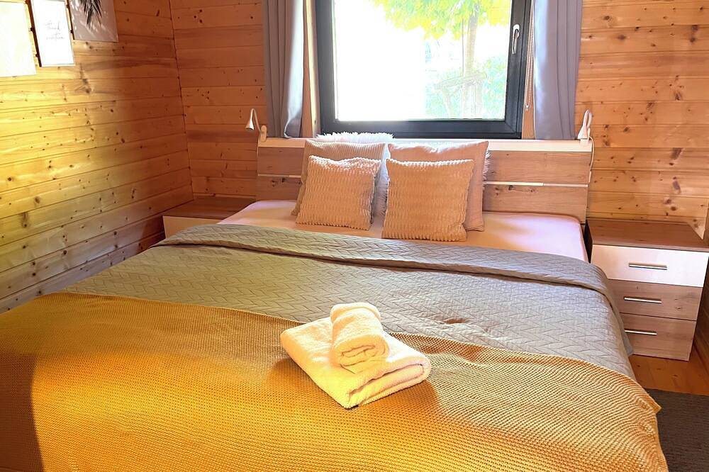 5 Sterne Ferienhaus Susi mit Kamin,Sauna,Seeblick in Rieden (Eifel), Osteifel