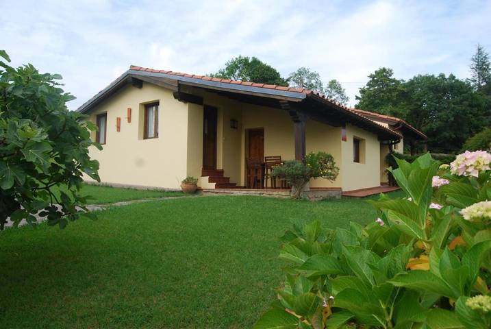Apartamento para 2 personas, con Terraza y Jardín en Comillas