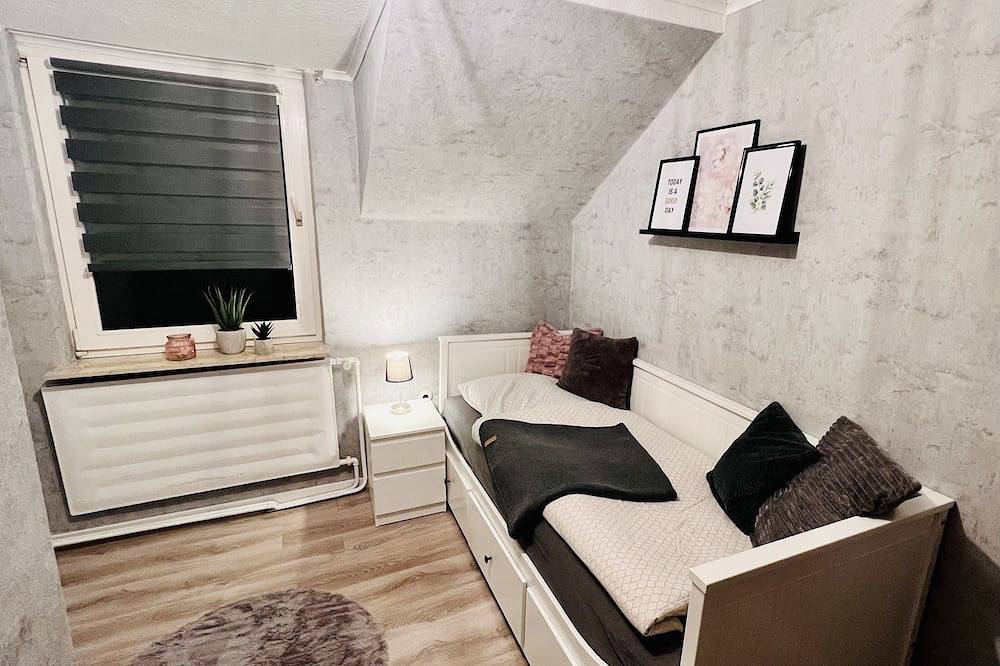 Ganze Wohnung, Gemütliche Ferienwohnung mit Blick ins Grüne in Detern, Ostfriesland