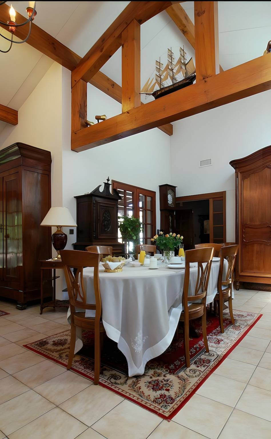 Chambre d’hôtes « Les Pins » avec terrasse partagée, Wi-Fi et climatisation in Gujan-Mestras, Région d'Arcachon