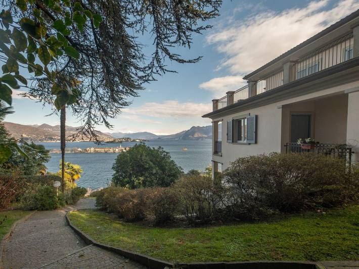 Appartamento vacanze per 4 persone, con giardino e vista lago - 1