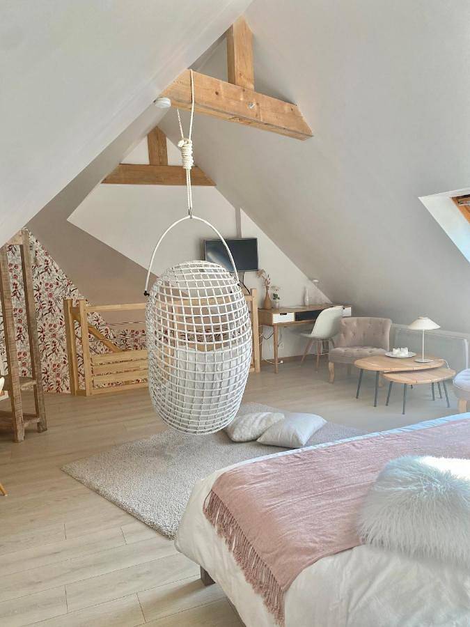Large Double Room in Moëlan-sur-Mer, Côte de Cornouaille