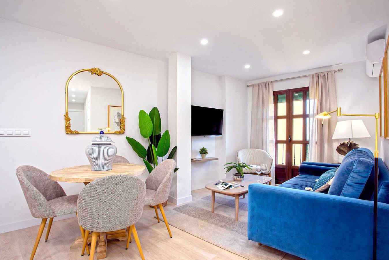 Entire apartment, Cozy 2bd apartment in Seville. Conde de Ibarra Iv in Casco Antiguo, Sevilla