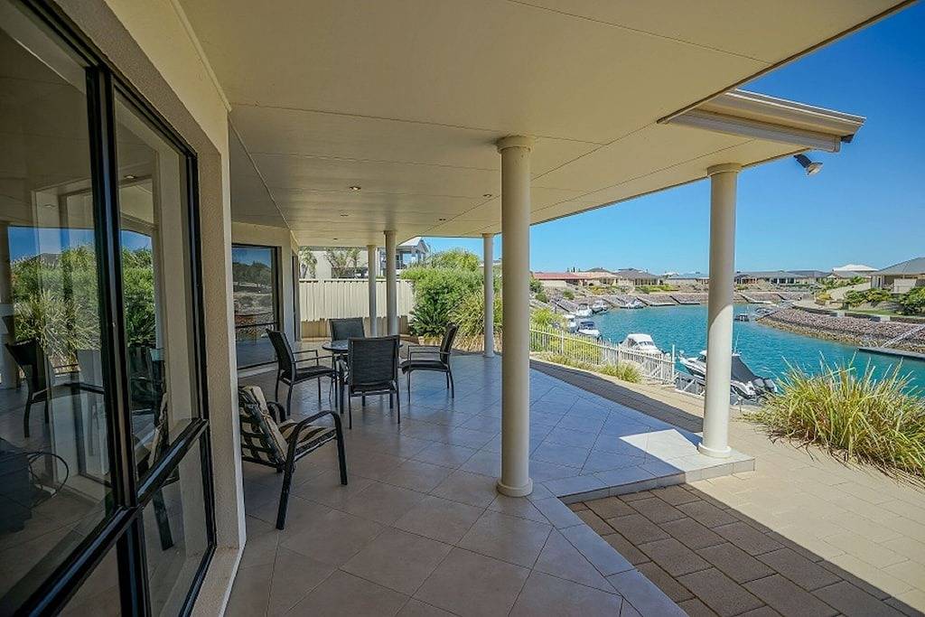 Schönes Marina-Anwesen mit eigenem Ponton in Wallaroo, South Australia
