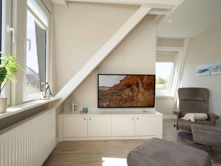 Ganze Ferienwohnung, Silwai Og - 3-Zimmer App. für 4 Pers. mit Terrasse, Pkw-Stellplatz, Wlan, Haustiere erlaubt. in Nordfriesische Inseln (Schleswig-Holstein) (Schleswig-Holstein), Sylt (Gemeinde)