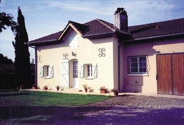Gîte pour 5 personnes, avec jardin à Hontanx