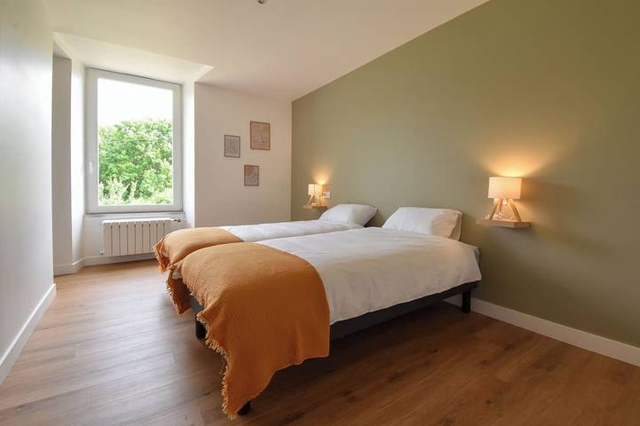 Location de vacances pour 14 personnes à Bressuire - 2