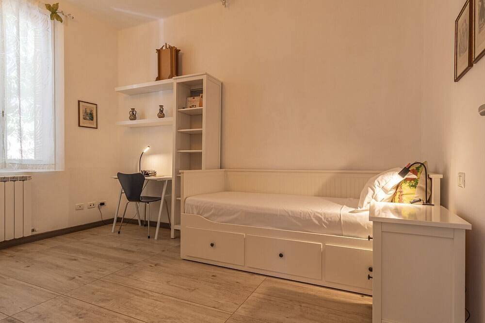 Entire apartment, Alle Farfalle - Affitti Brevi Italia in Modena, Modena Province