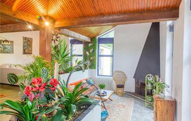 Gîte pour 9 personnes à Latronquière