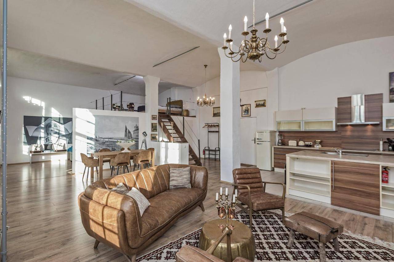 Ganze Wohnung, Loft im Denkmal in Heidenau, Elbsandsteingebirge