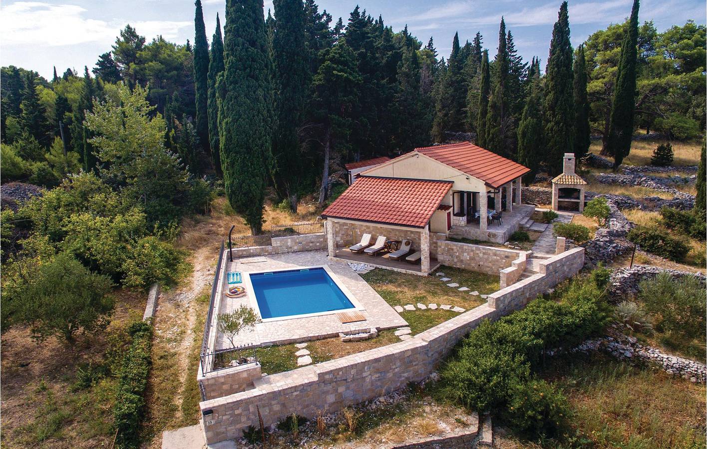 Holiday home for 4 people with terrace in Brusje, Hvar