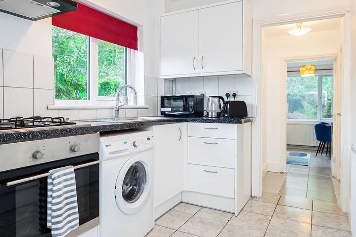Gîte pour 5 personnes, avec jardin, animaux acceptés à Oxford - 4