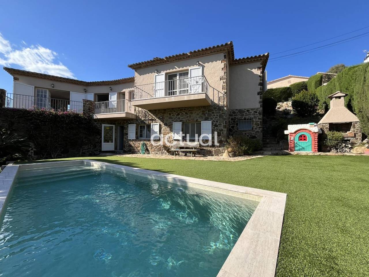 Renoviertes Haus mit privatem Pool in Castell d'Aro in Castell d'Aro, Platja d'Aro