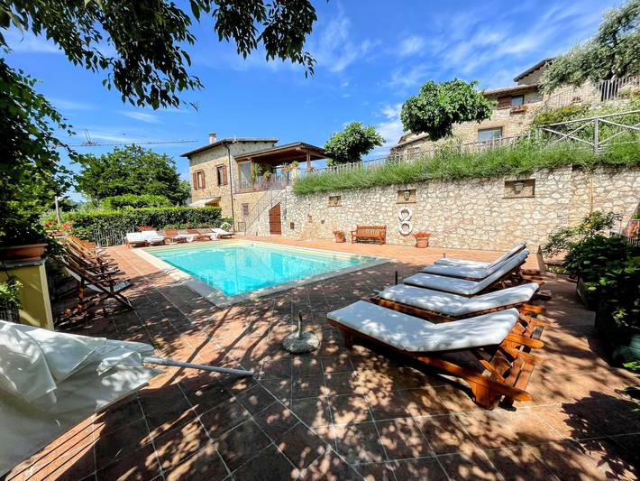 Lujoso refugio en Umbría para 10 personas con terraza privada y piscina in Spoleto, Provincia de Perugia