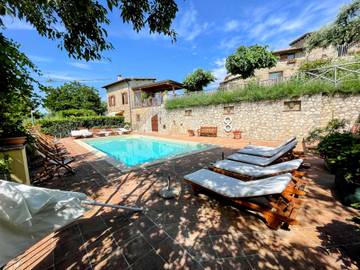Agriturismo per 10 Persone in Spoleto, Provincia di Terni, Foto 2