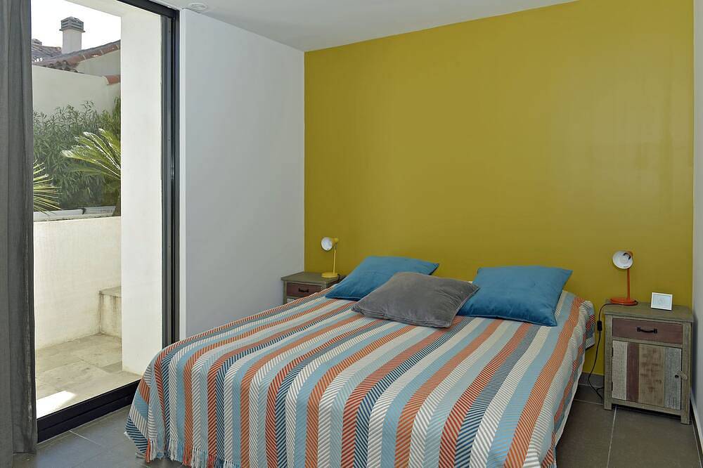 Hervorragende Villa 16/18 Pers. 100 m vom Strand entfernt! in Cassis, Nationalpark Calanques
