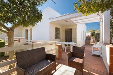 Maison De Vacances pour 8 Personnes dans Punta Prosciutto, Golfe de Tarente, Photo 2