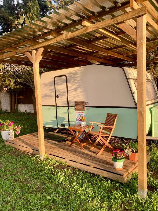 Parque de vacaciones para 2 personas, con Terraza y Jardín además de Piscina y Vistas en Chiclana de la Frontera
