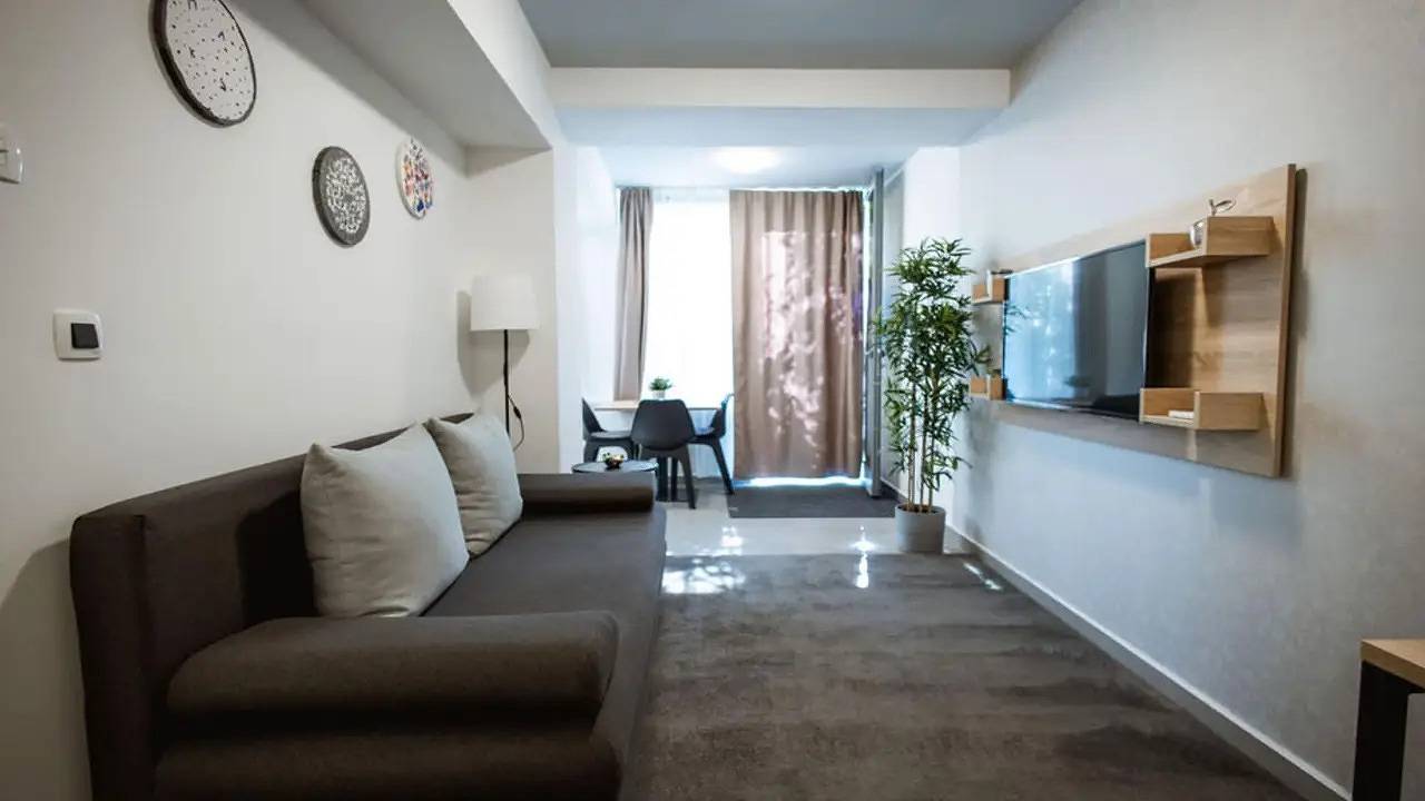 Ganze Ferienwohnung, Ferienwohnung für 2 Personen (40 m²) in Osijek in Osijek, Osijek-Baranja