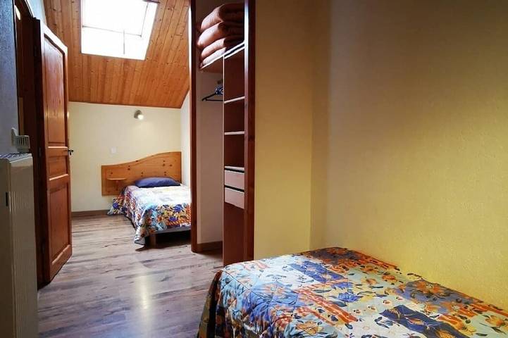 Gîte pour 6 personnes, avec jardin, animaux acceptés à Saint-Jean-Saint-Nicolas - 4