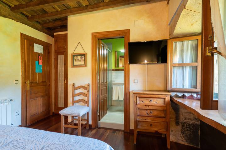 Casa de huéspuedes para 2 personas, con jardín en Cangas de Onís - 4