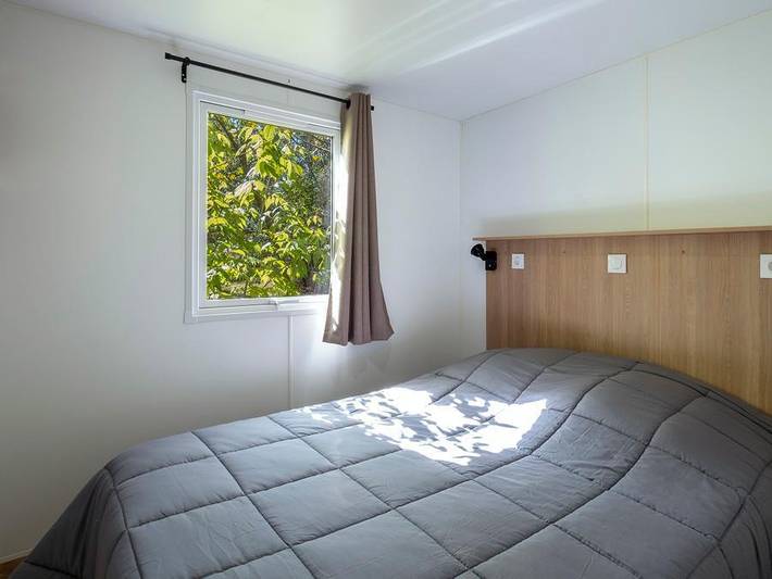 Camping Les Mizottes - Mobilheim 4 personen - Mobilheim Premium 2 Zimmer > 29 m² 4 Pers. in Saint-Michel-en-l'Herm, Fontenay-le-Comte