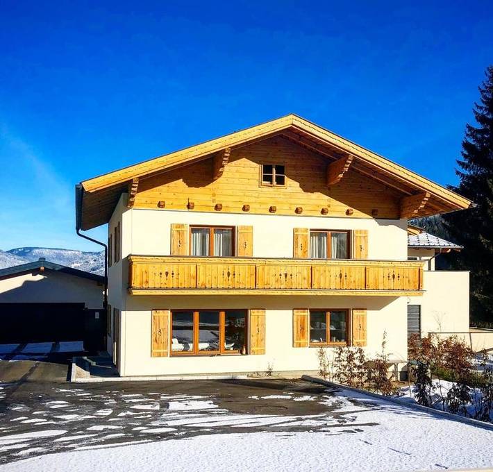 Chalet voor 5 personen, met uitzicht en tuin in Flachau