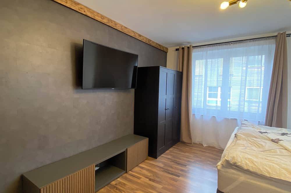 Ganze Wohnung, Art-Apartment‘s Tirol - mit Balkon-Küche-Parkplatz in Brixlegg, Kitzbüheler Alpen