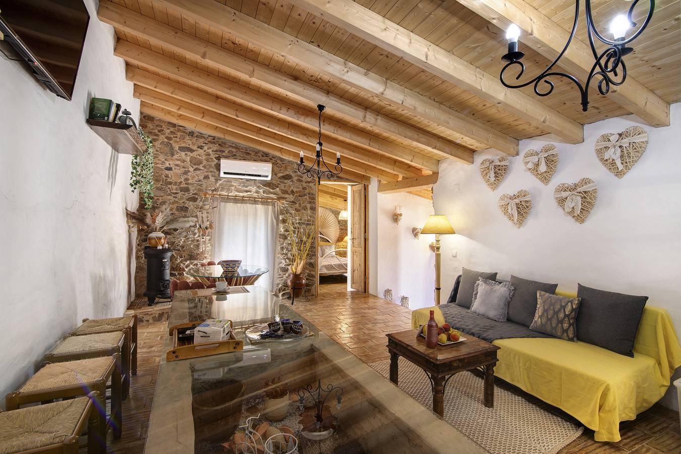 Casa de Campo 'Quinta Do Silêncio T2' com Vista de Montanha, Wi-Fi e Ar Condicionado in Distrito de Faro