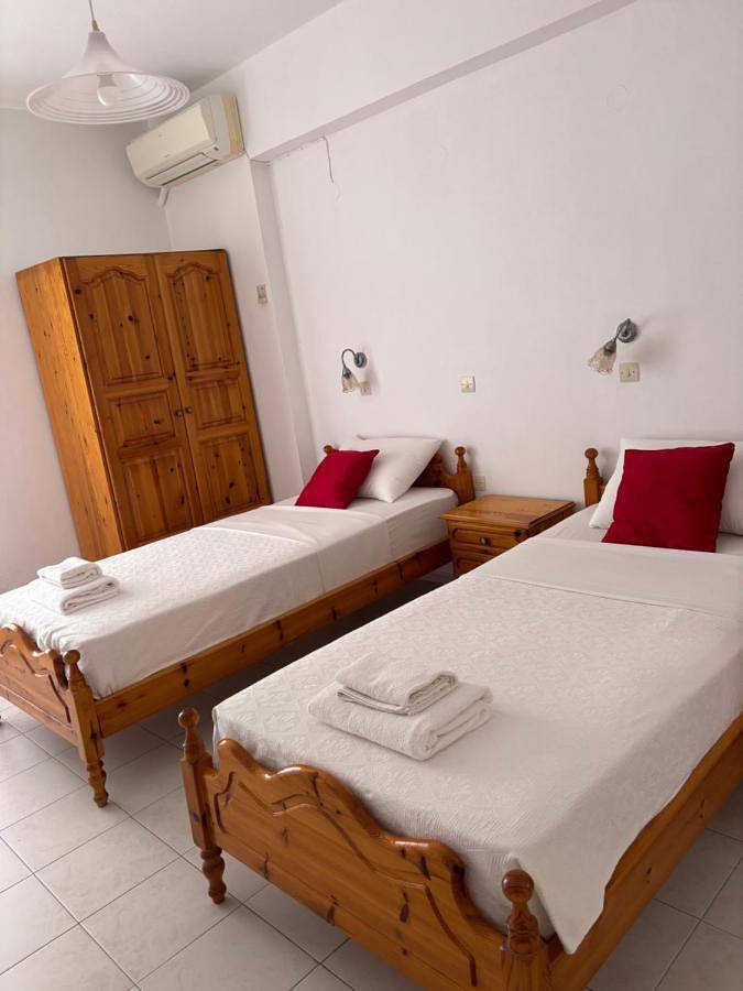 Nakellis Studios in Petra (Griekenland), North Aegean Islands