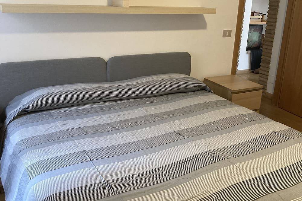 Mary Holiday House. Centrally located, Quiet, Quiet and Comfortable. in Orvieto, Provincia de Terni