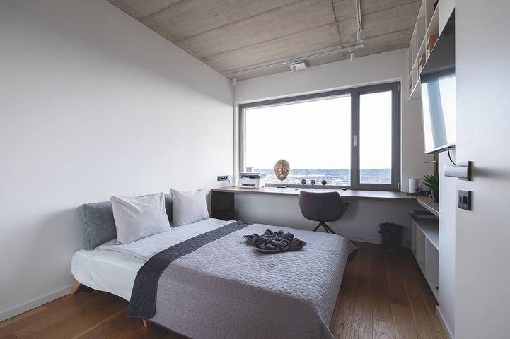 Panoramic Hilltop Villa with Hot Tub, 15 Min to Budapest Center in Wudersch, Danube-Ipoly National Park