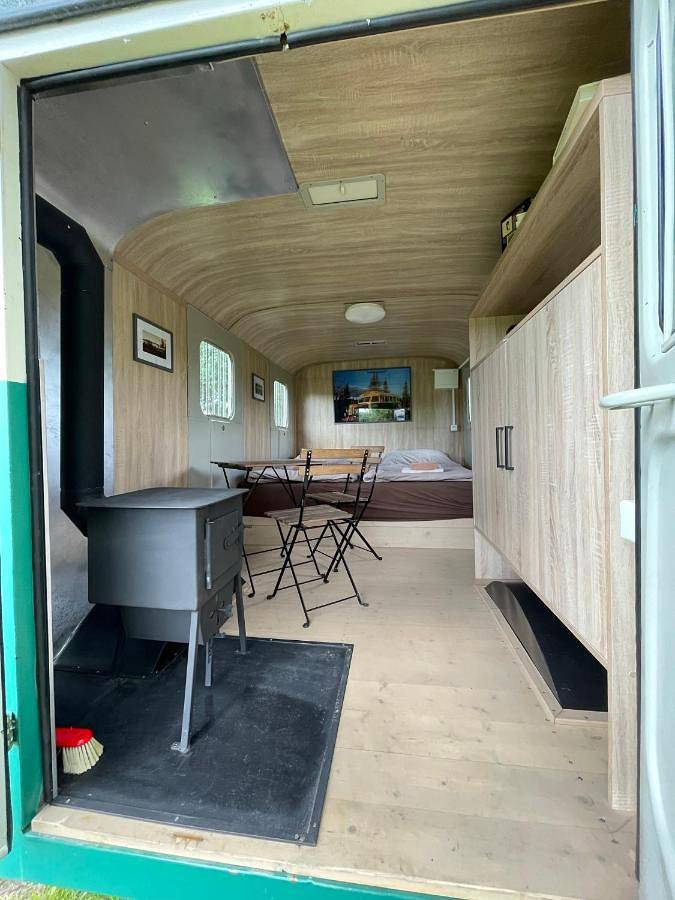 Camping für 3 Personen, mit Garten und Ausblick in Tschechien - 2