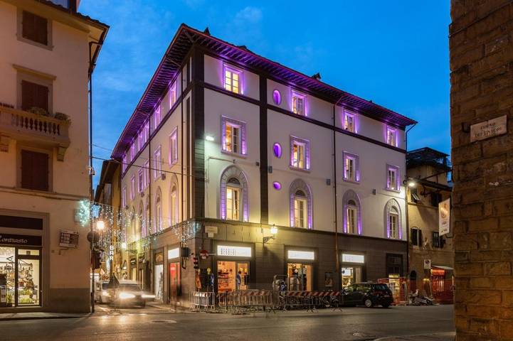 Apartahotel para 4 personas, con vistas en Florencia