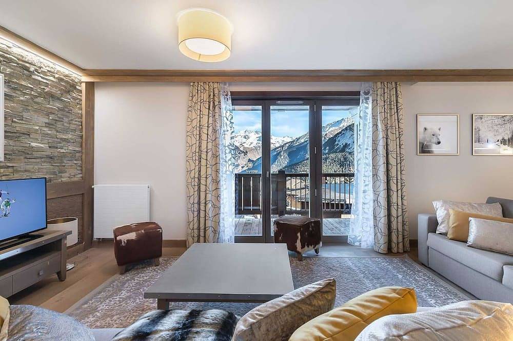 Ganze Wohnung, Modernes 4-Zimmer-Apartment in Courchevel 1550, mit WIFI und Parkplatz in Saint-Bon-Tarentaise, Courchevel