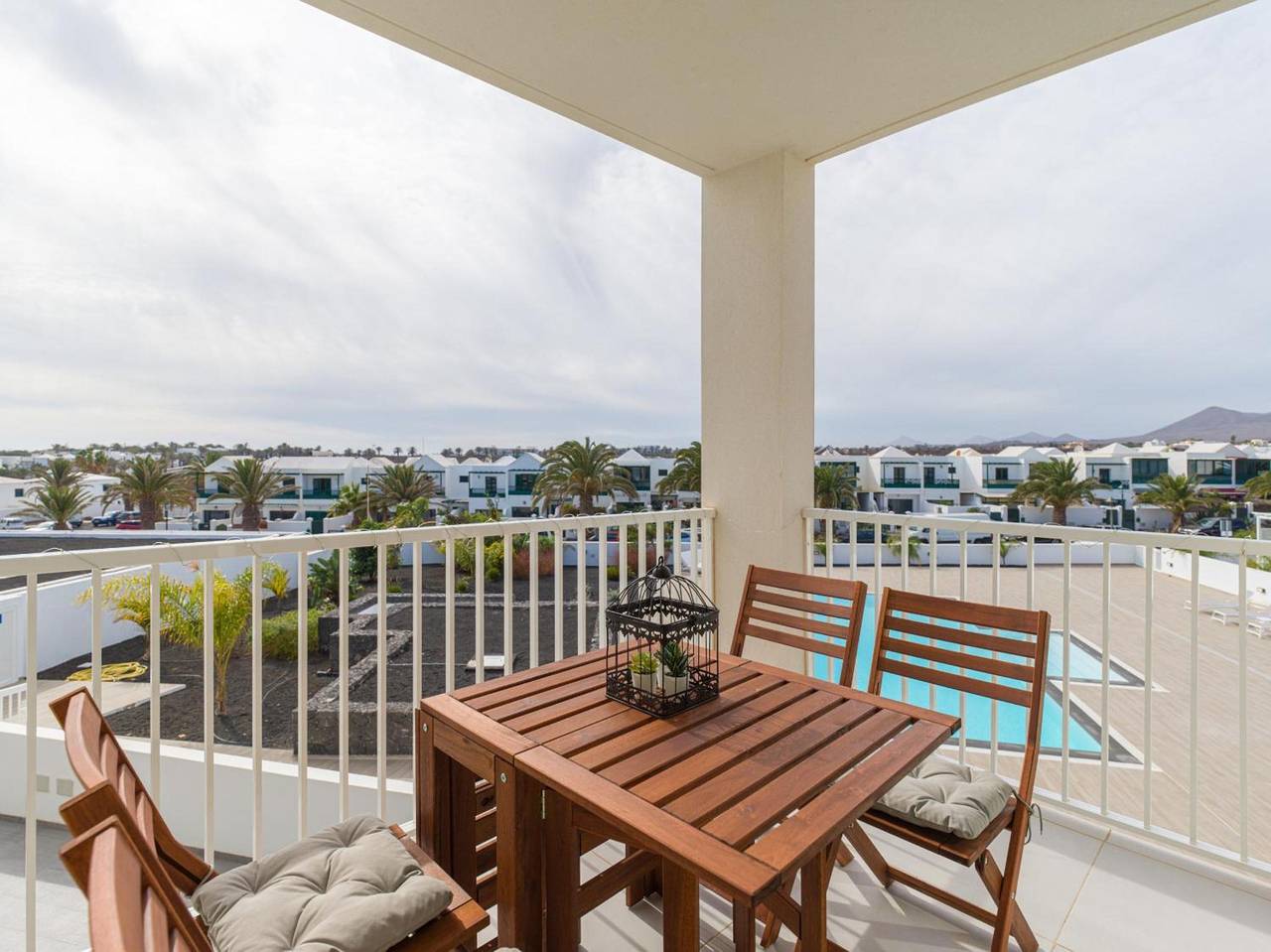 Appartement entier, Vacances « Escape Senator Costa Teguise » avec piscine partagée, balcon et Wi-Fi in Costa Teguise, Teguise