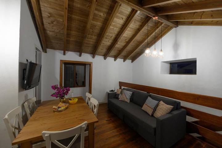 Casa rural para 4 personas, con Balcón y Terraza además de Jardín y Vistas en Frontera  - 3