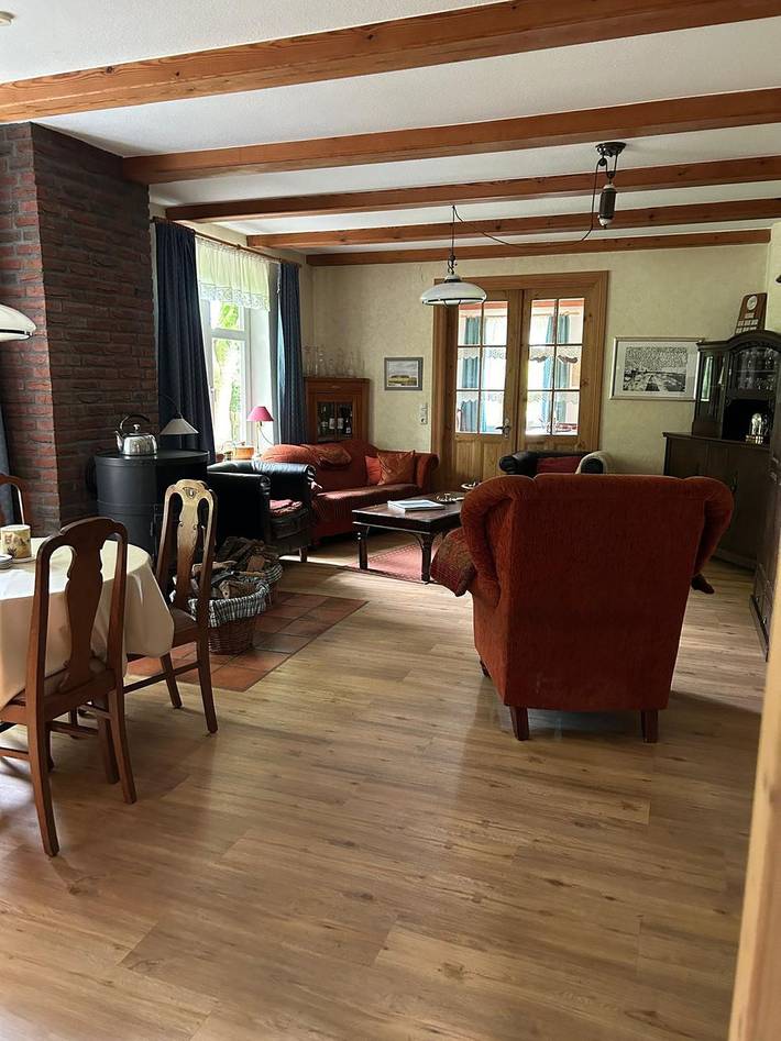 Ferienhaus für 10 Personen, mit Terrasse und Garten sowie Ausblick in Tetenbüll - 3