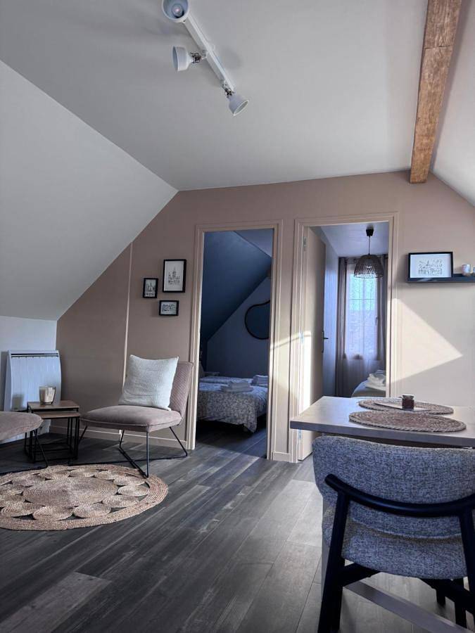 Gîte pour 4 personnes, avec vue à Équemauville - 3