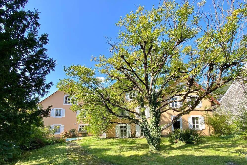 30 personnes 13 chambres : Charmant gîte dans les magnifiques Vosges alsaciennes in Fellering, Parc naturel régional des Ballons des Vosges
